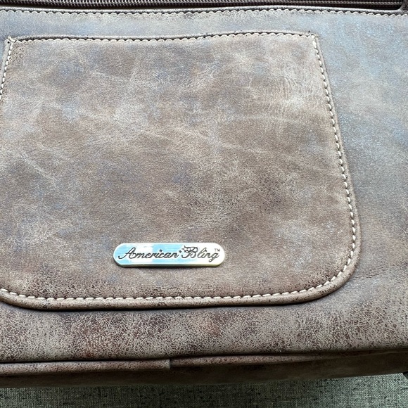 American Bling NWT Purse- multicolored embroidered Brand New! - Picture 8 of 8